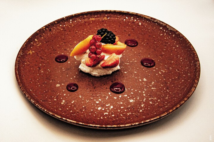 Dining 83 of 112