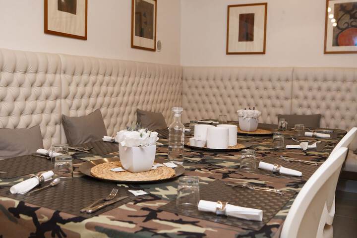 Dining 147 of 170