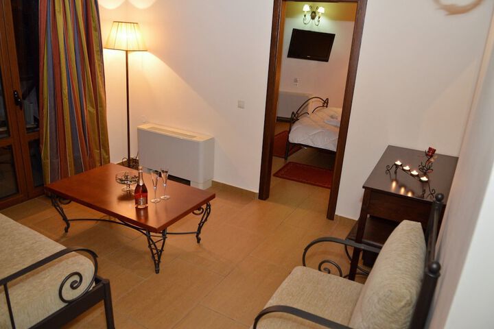 Room 26 of 26