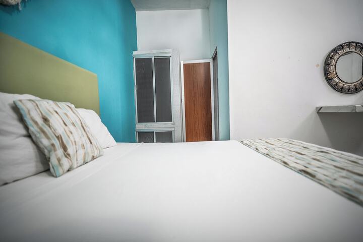 Room 17 of 59