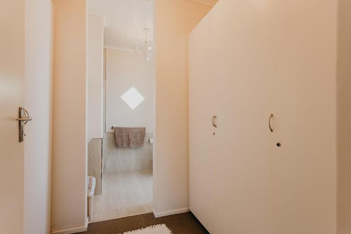 Room 34 of 54