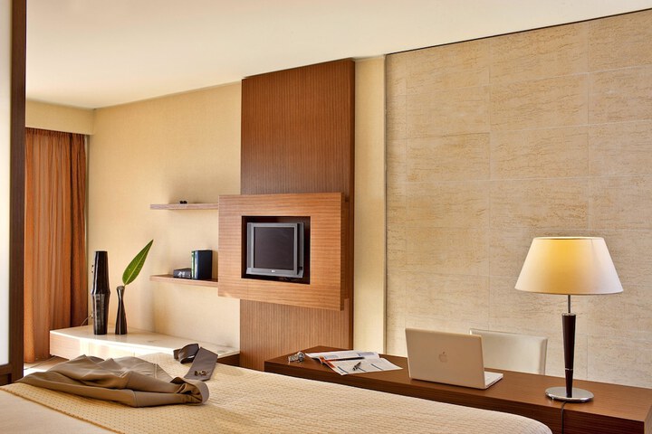 Room 47 of 295