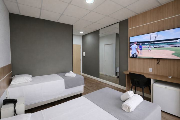 Room 10 of 46
