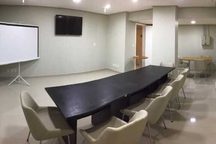 Meeting 33 of 37