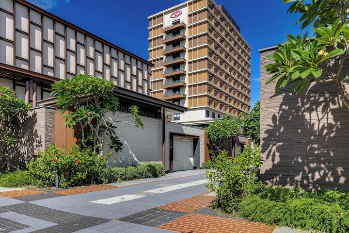 Boutech Wuri Village Hotel