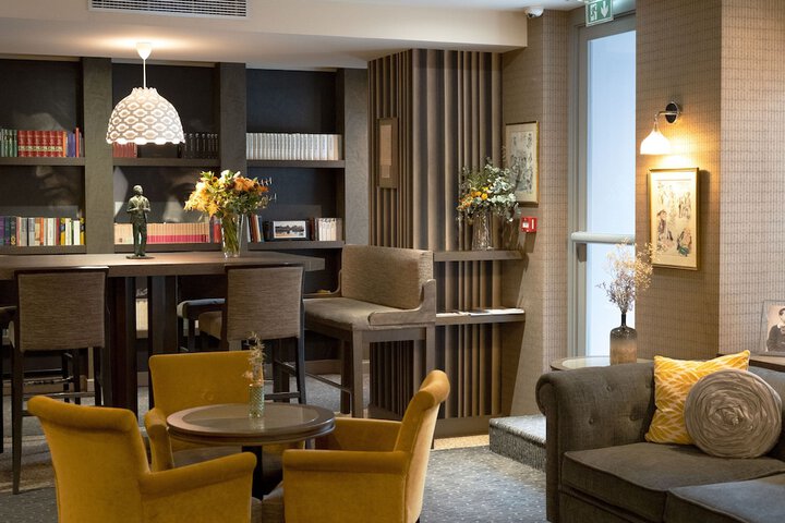 Hotel Interior 11 of 72