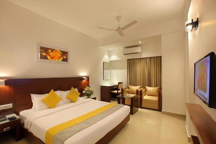 Room 10 of 31