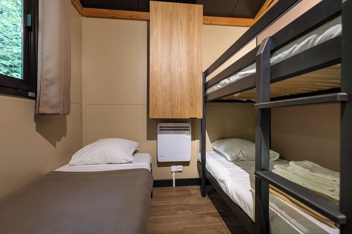 Room 5 of 39