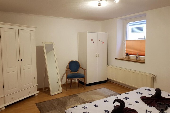 Room 12 of 53