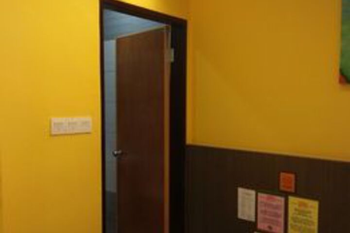 Room 28 of 47