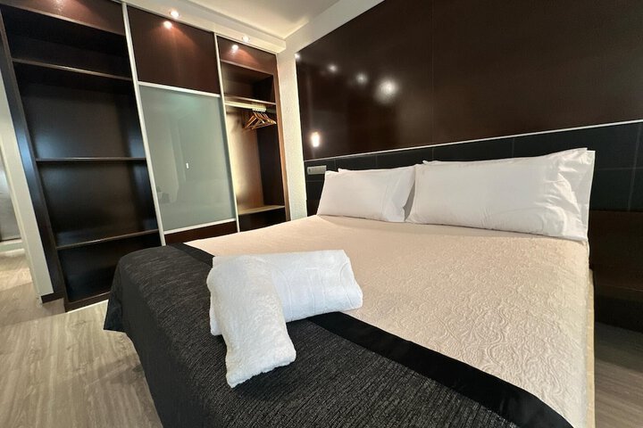 Room 15 of 53