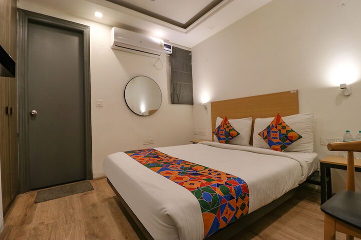 Room 14 of 31