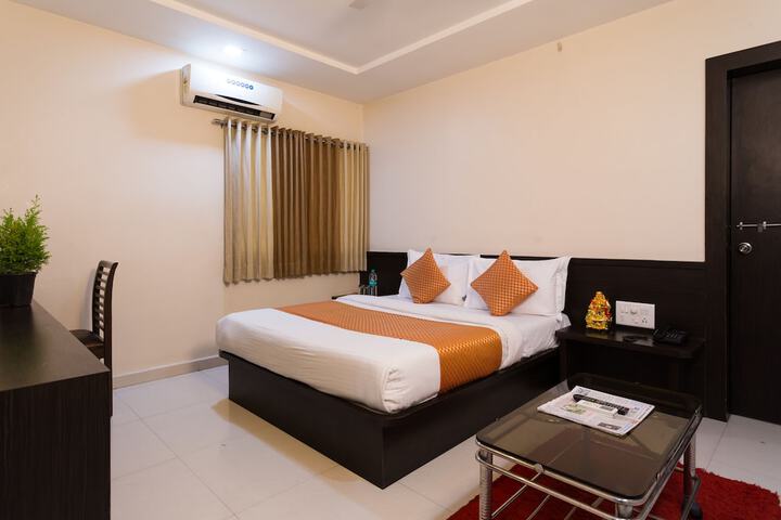 Room 16 of 33