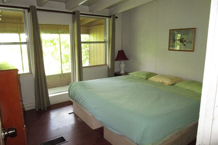 Room 14 of 96