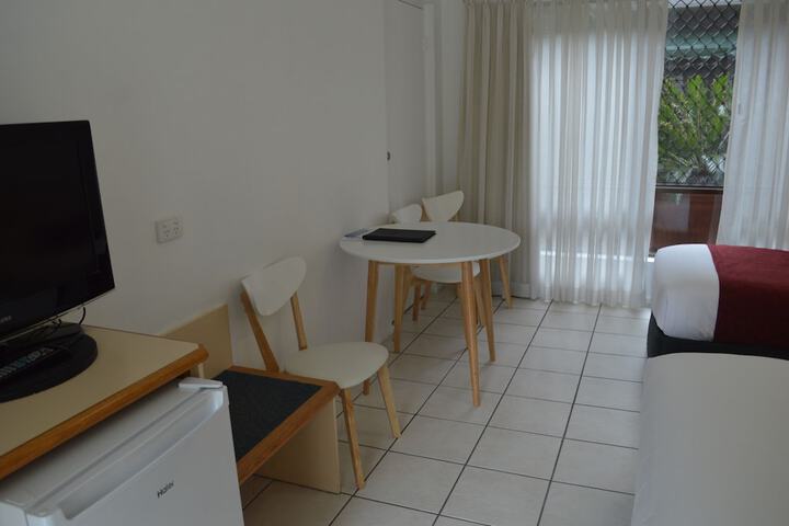 Room 18 of 83
