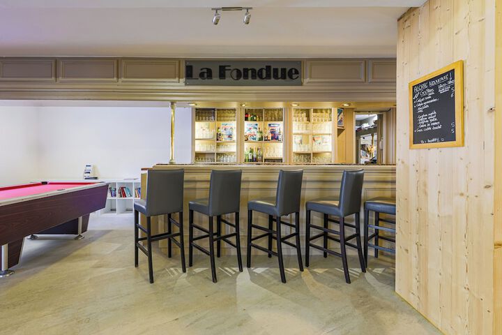 Lounge 89 of 111
