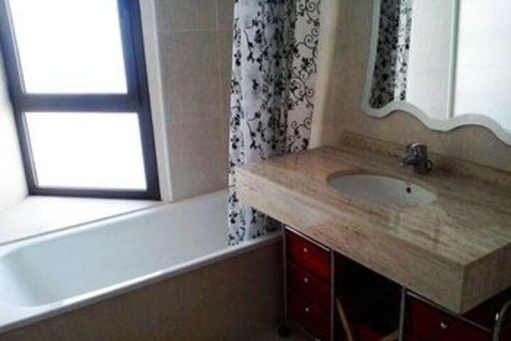 Room 2 of 22