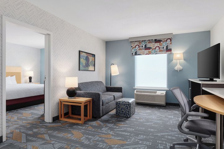 Room 5 of 42