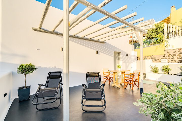 Terrace/Patio 16 of 24