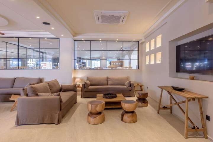 Lobby Photos
