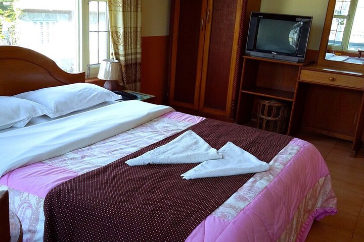 Room 37 of 161