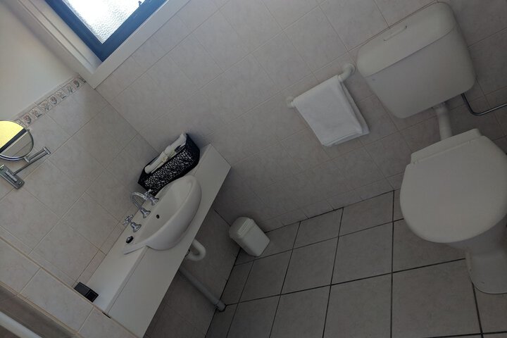 Room 10 of 54