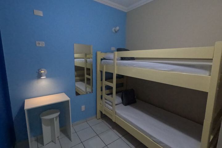 Room 17 of 22