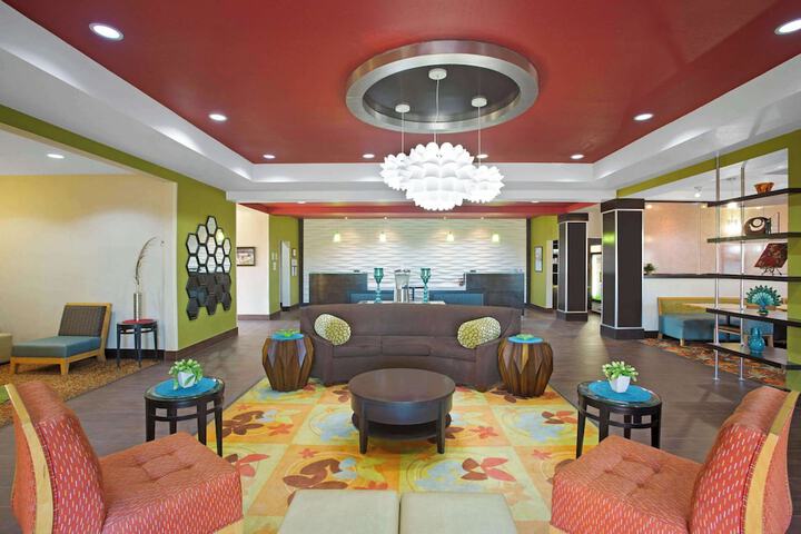 Hotel Interior 3 of 38