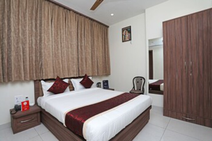 Room 21 of 21