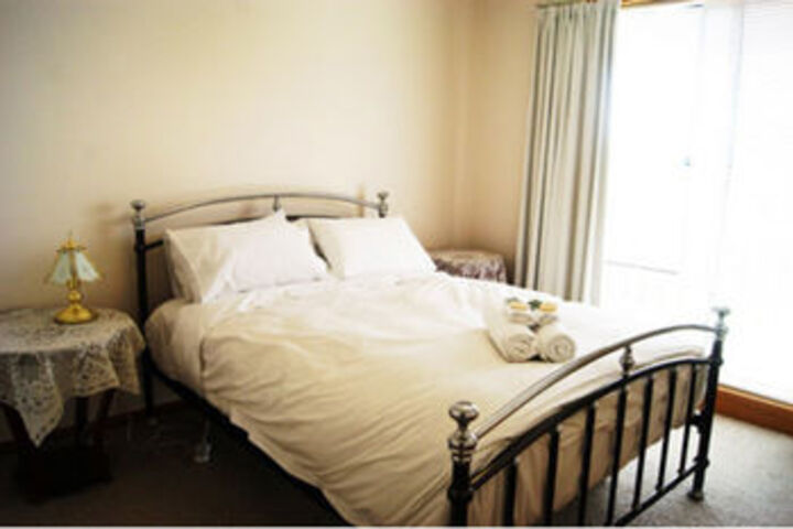 Room 37 of 191