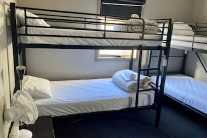 Room 70 of 243