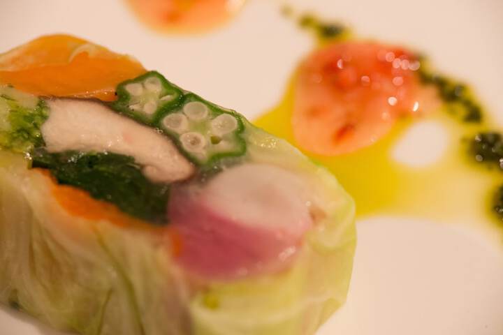 Dining 78 of 101