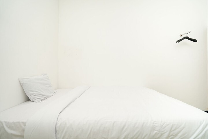 Room 26 of 45