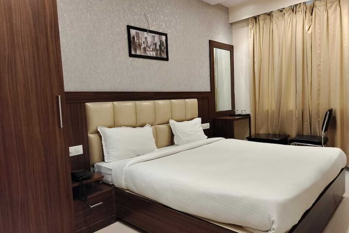 Room 19 of 26