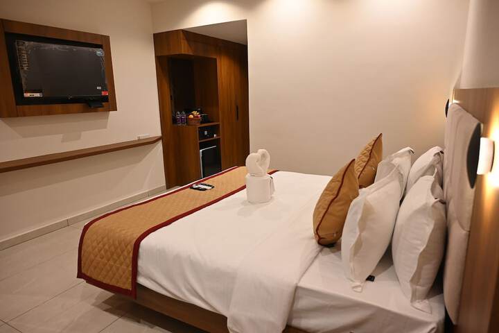 Room 42 of 68