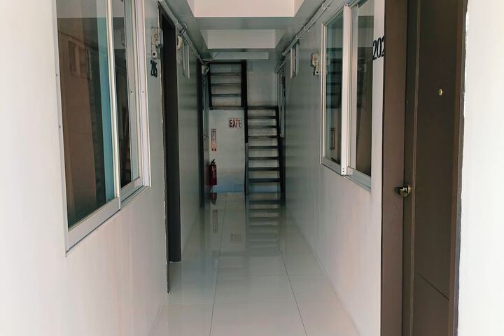 Room 18 of 47