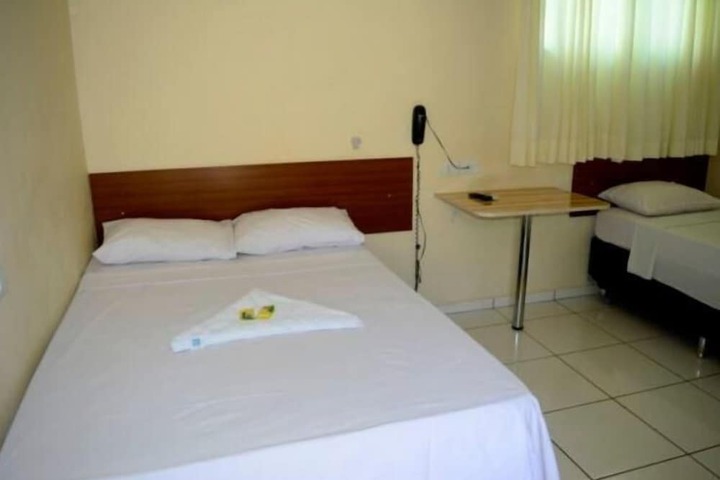 Room 10 of 10