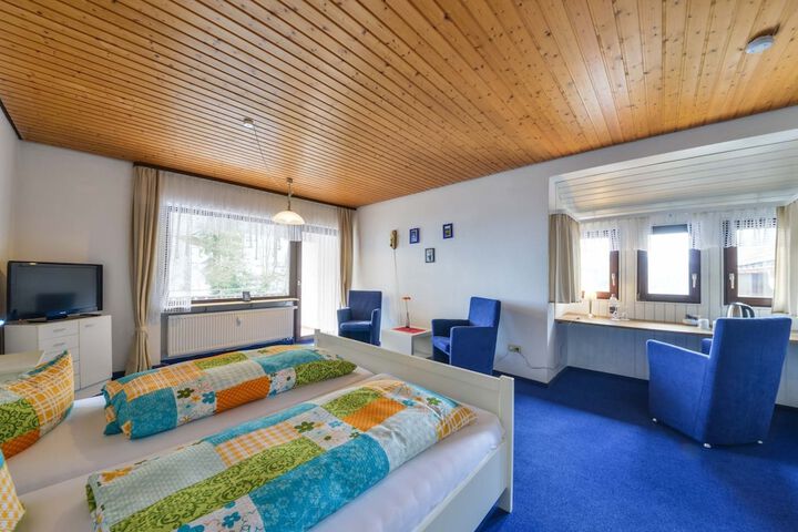 Room 7 of 39