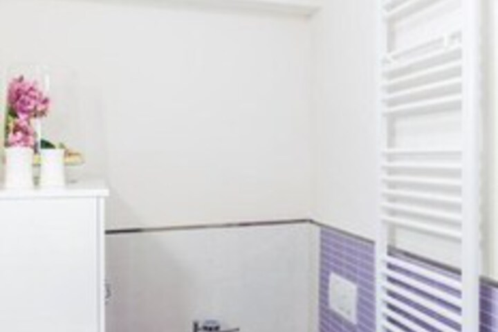 Room 3 of 14