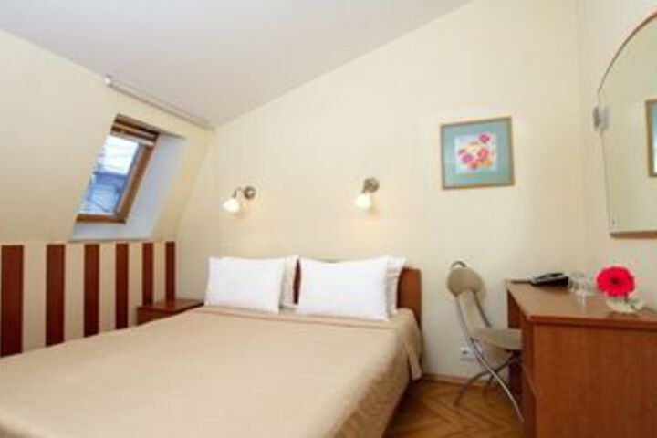 Standard Suite