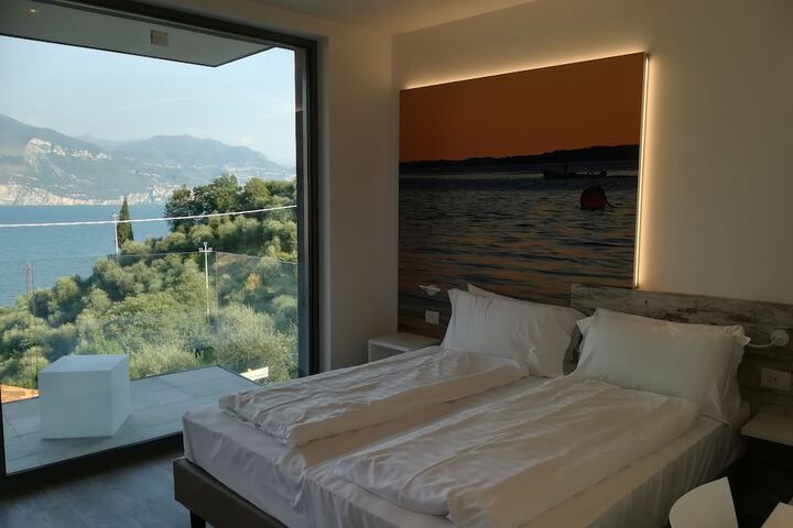 Room 31 of 81