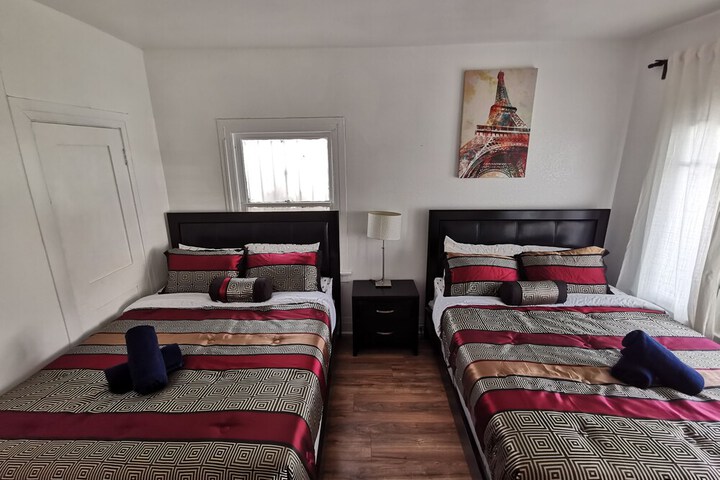 Room 12 of 38