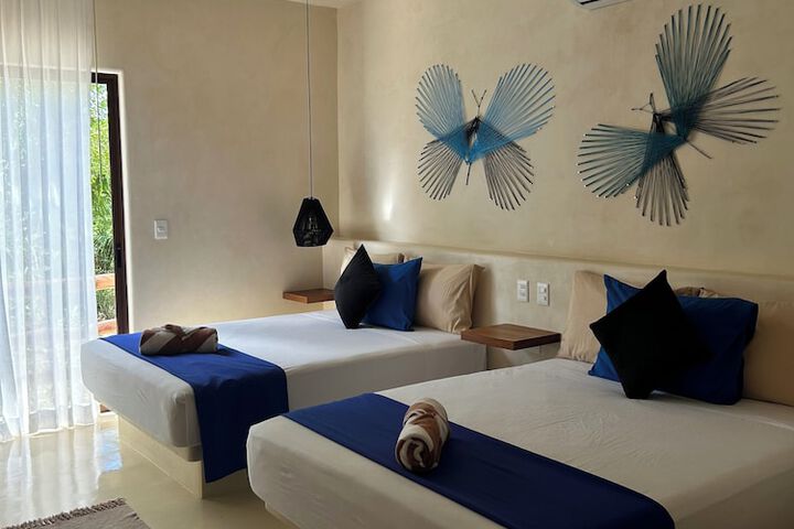 Room 100 of 321