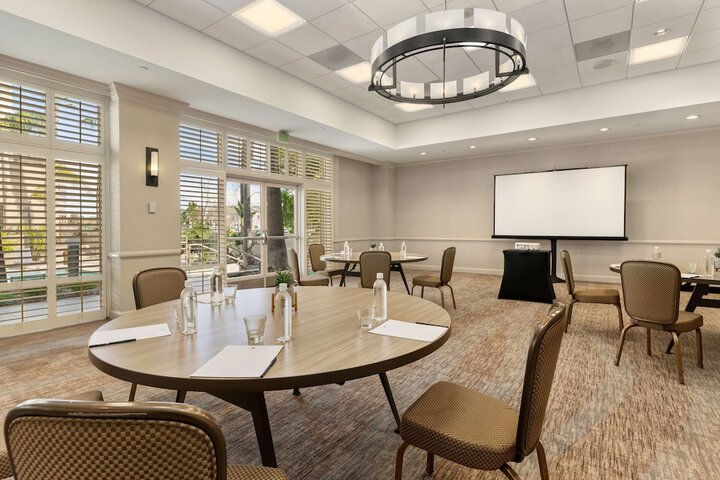 Meeting facility