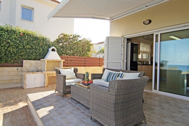 Terrace/Patio 4 of 20
