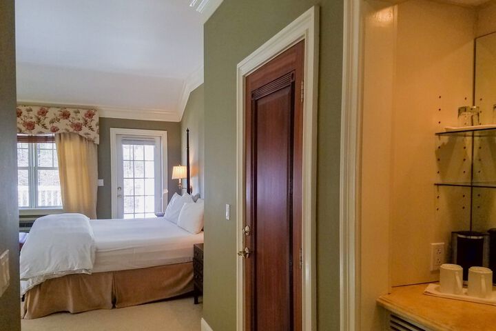 Room 55 of 114