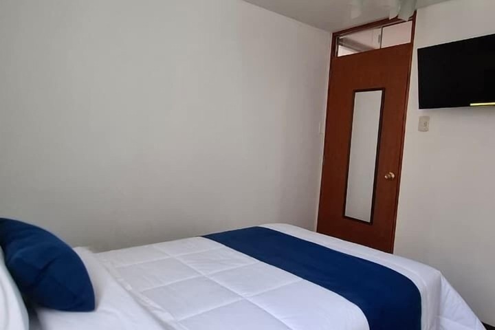 Room 14 of 15
