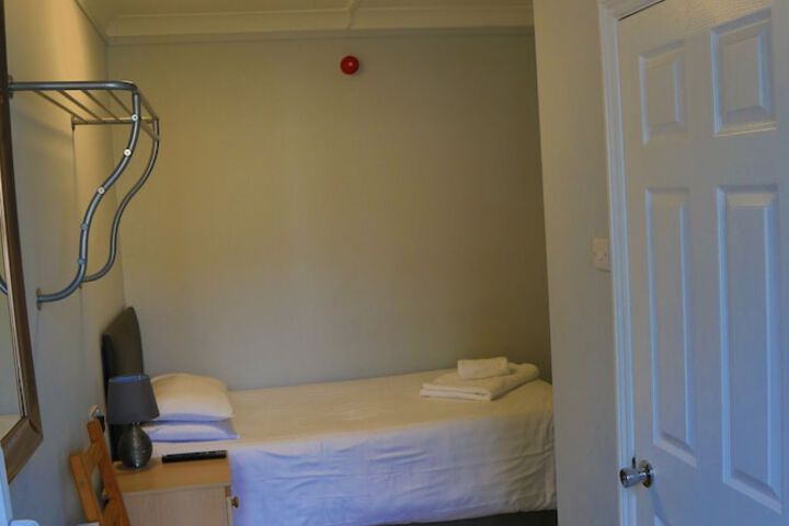 Room 26 of 49