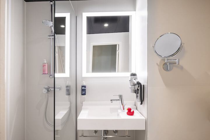 Bath Interior