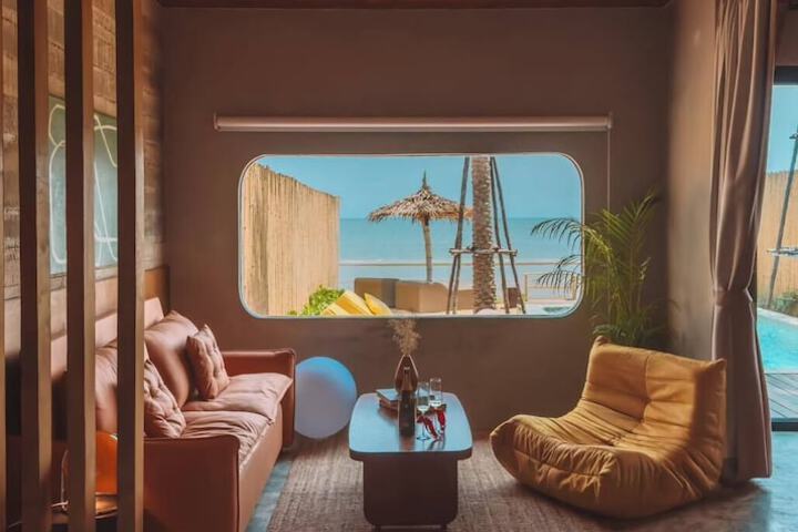 Room 77 of 254